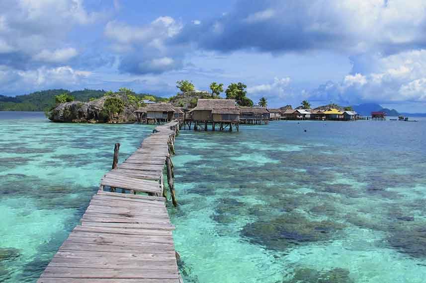 Togian-Island-Sulawesi---Liveaboard-in-Indonesia-Koonam