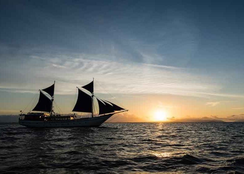Samambaia-Liveaboard-Indonesia-Koonam-a