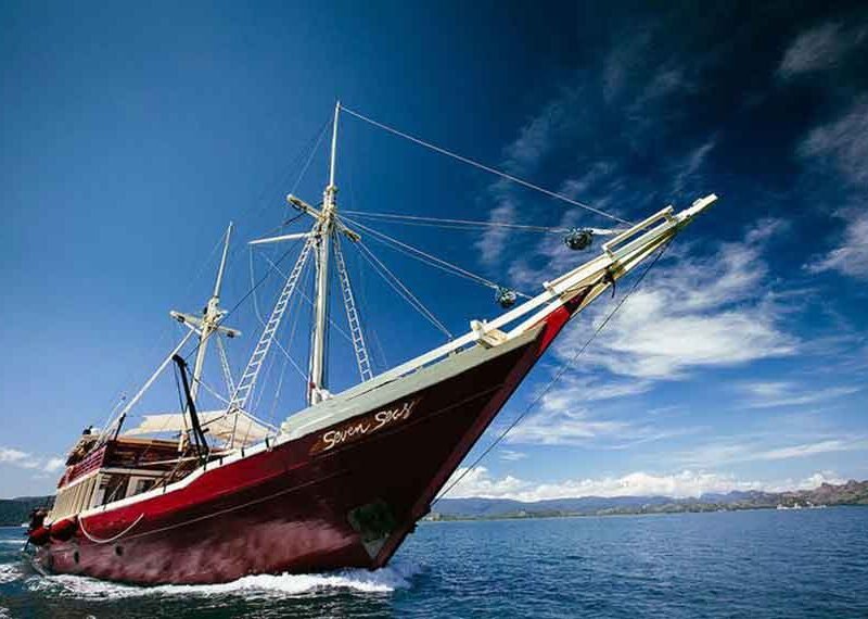 Seven-Seas-Liveaboard-Indonesia-Koonam-d