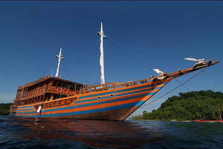 Sunshine-Liveaboard-Indonesia-Koonam-g