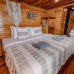 La-Galigo-Liveaboard-Indonesia-Koonam-Master-Cabin-Bathroom-b